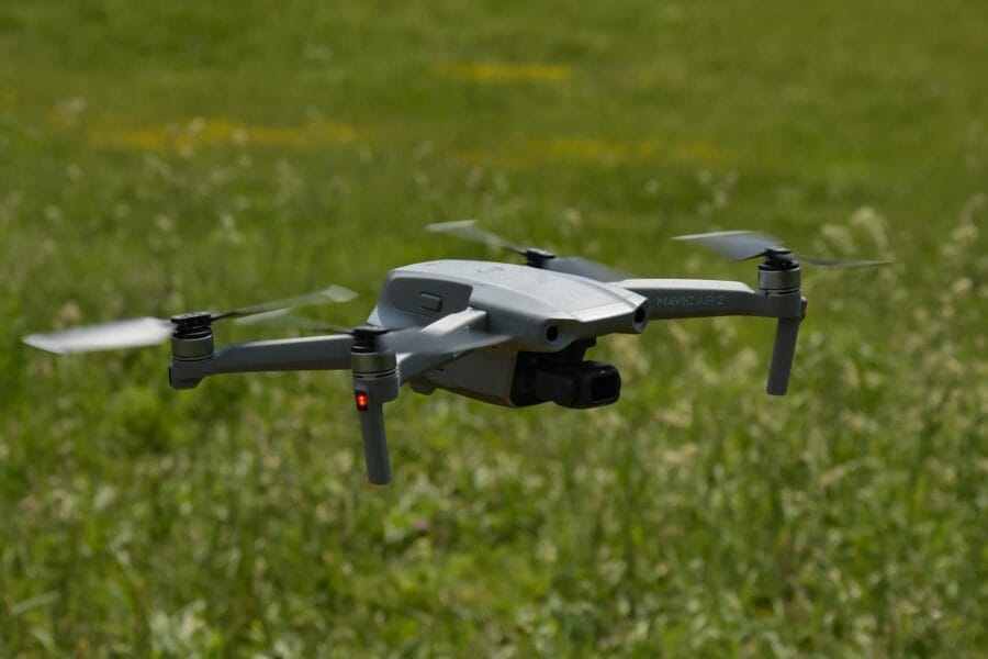 Perbandingan drone DJI Mavic dan DJI Air: mana yang terbaik untuk Anda?