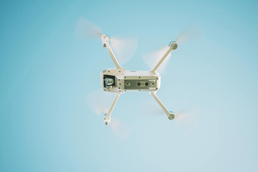 Fakta Mengejutkan: Tips Menyewa Drone yang Bikin Melongo!